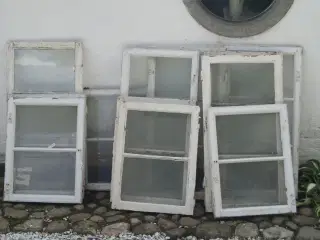 Antikke vinduesrammer