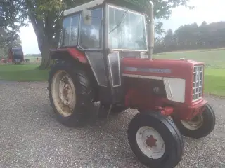 IH 474  traktor