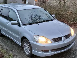 Mitsubishi Lancer stationcar 1.6i, Nysynet, KM 189