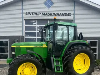 John Deere 6910 PowerQuad