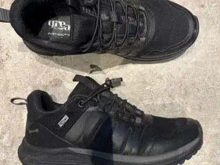 Green Comfort Track n’ trail thea