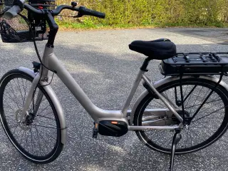 El-cykel E-fly