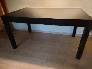 Spisebord IKEA med tillægsplader