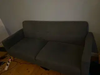 Mørkegrå/blå sofa
