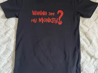 T-shirt fra First Grade. 