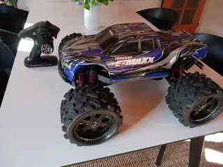 Traxxas Emaxx