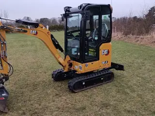 Cat 301.8 minigraver