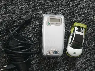 Sony Ericsson z600