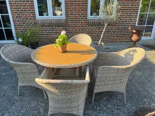Havemøbel sæt, bord m.4 stole
