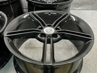 PORSCHE TAYCAN MISSION E 9J1 9,5J og 11,5J x 21"