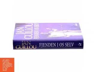 Fjenden i os selv af Jan Guillou (Bog)
