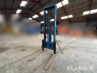Trucktårn til traktor med fuldt friløft Stens