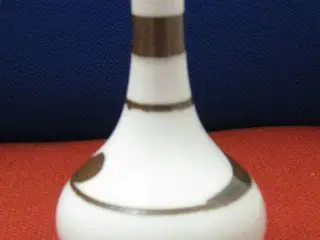 B&G vase