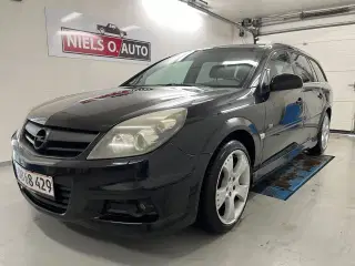 Opel Vectra 2,2 Direct Limited Wagon