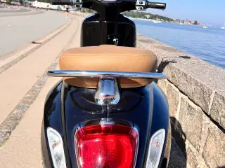 Vespa Primavera 50