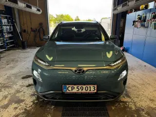 Hyundai Kona 64 EV Premium