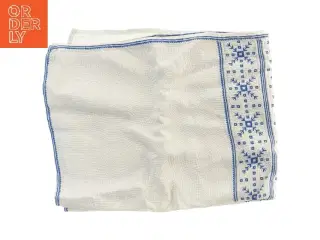 Håndlavet broderet dug (str. 170x110 cm)