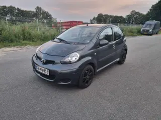 Bil toyota aygo