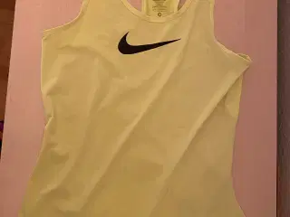 Nike sports top