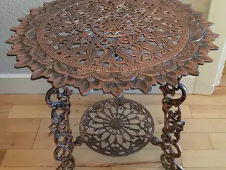 Eksklusiv BRONZE bord i unik design