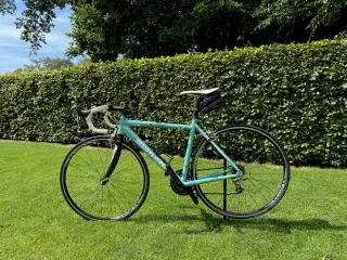 Bianchi Elle dame racercykel 