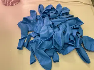 50 store lyse blå ballon ger kun 40,- kr.