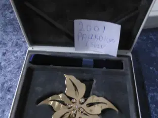 Palladium Uro 2001 Intakt