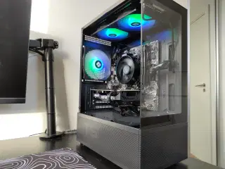 Kraftfuld RGB Gaming PC