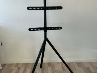 TV stativ 