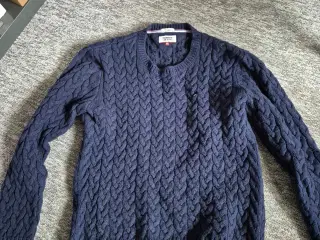 Tommy hilfiger sweater 
