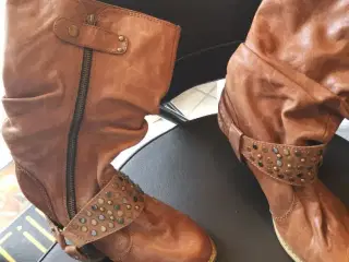 skab zone tom cowboystøvler | Fodtøj | GulogGratis - Fodtøj & modesko til kvinder - brugt  fodtøj sælges billigt online