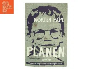 Planen : roman (Klassesæt) af Morten Pape (f. 1986) (Bog)