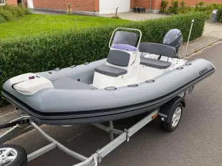 Grand S470NL med 40 hk Yamaha