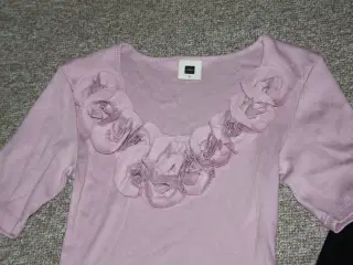 T-shirt Jensen, Signature