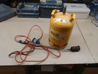 Gasflaske med brænder