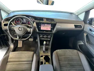 VW Touran 2,0 TDi 150 Highline DSG 7prs