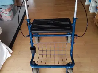 Rolator stabil med gummihjul, og kroge og net 