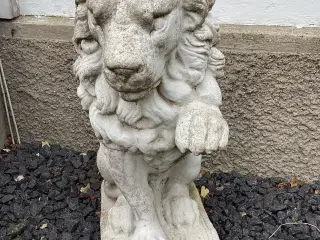 Løver til haven/indkørsel