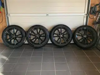 Audi 10-eget voxdesign sort 8j x 20"