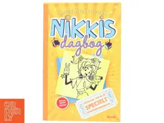 Nikkis dagbog - historier fra en ik' specielt talentfuld popstjerne af Rachel Renée Russell (Bog)