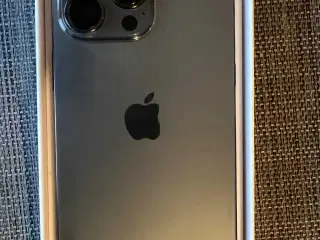 Søger BILLIG Iphone 12 Som ny U lås koder Brugskla