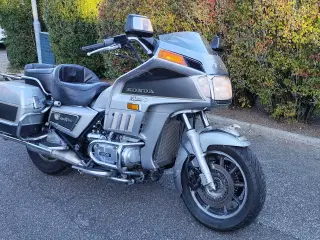 Honda GL1200 Goldwing
