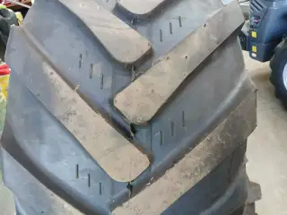 - - - 620/75-R26