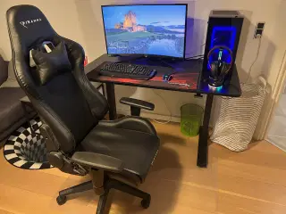 Stationær computer.