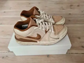 Nike Jordan Stadium 90 Sneakers,Brun, vanilj, 42.5