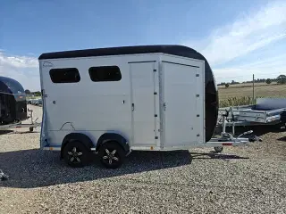 Böckmann Portax L SR hestetrailer