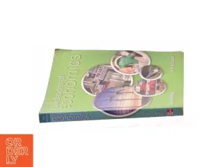 EBOOK: Foundations of Economics - 4th Edition (eBook Rental) af David K. H. Begg (Bog)