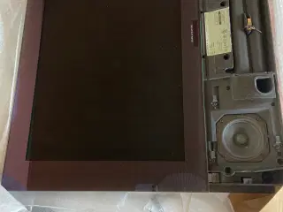 Beosound 23” m digitalmodul og stander
