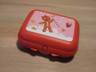Tupperware lille Babuska