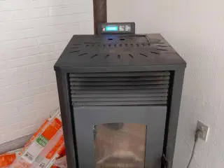 Pille ovn samt terma tek  skorsten 